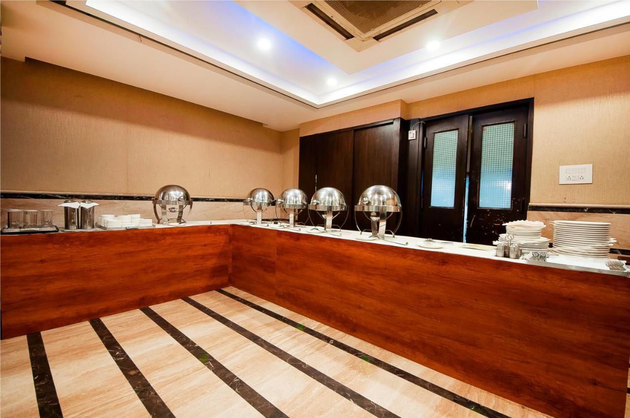 Fairmint Global Hotel Ню Делхи Екстериор снимка