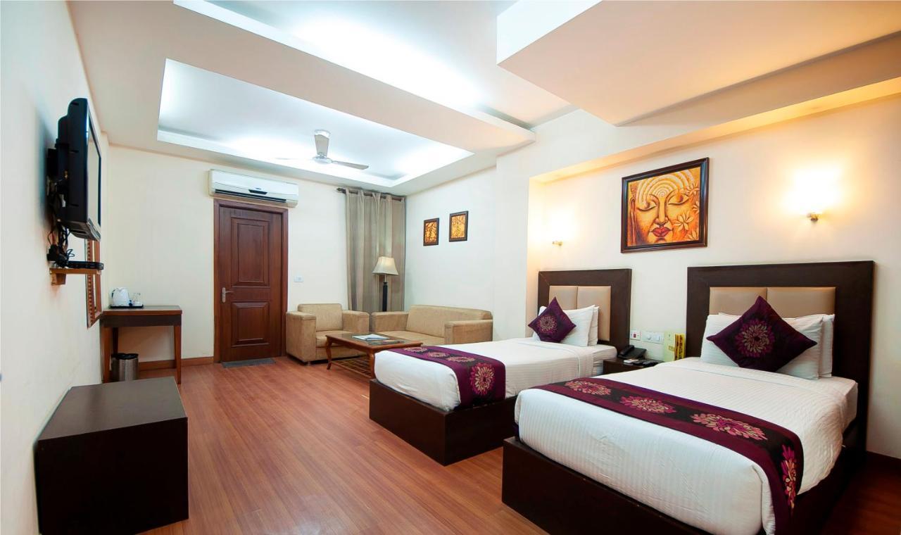 Fairmint Global Hotel Ню Делхи Екстериор снимка
